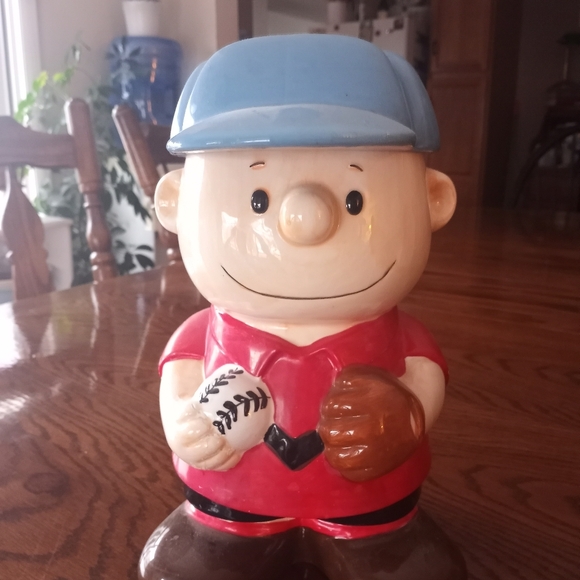 Charle Brown Ceramic Cookie Jar - Picture 1 of 8